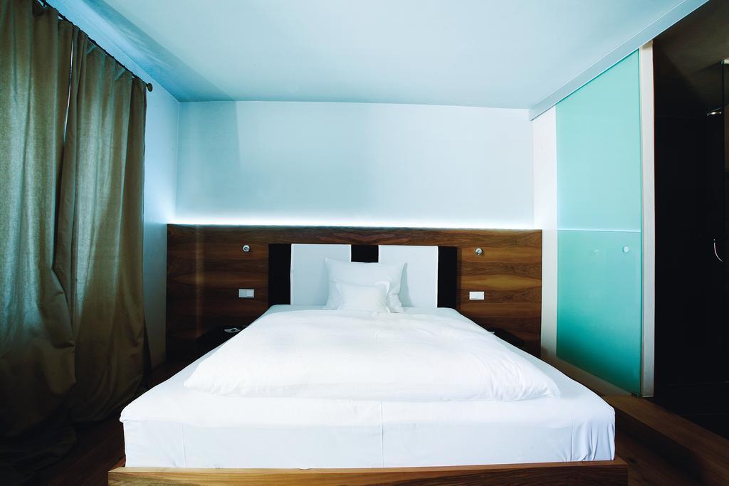 Fruehstueckshotel Im Goldschmiedehaus Grieskirchen Δωμάτιο φωτογραφία